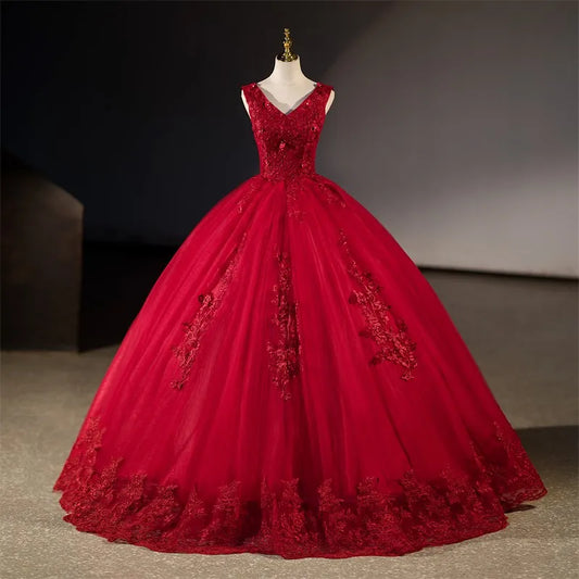 Spring New Red Quinceanera Dresses Sleeveless V-neck Party Dress Sweet Flower Ball Gown Luxury Lace Prom Dress Customize Vestido Bee's to Find